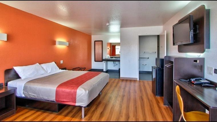 Coastal Valley Inn - Monterey Кастровилл Номер фото